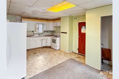 316 2nd St, Pitcairn, PA 15140 - Photo 6