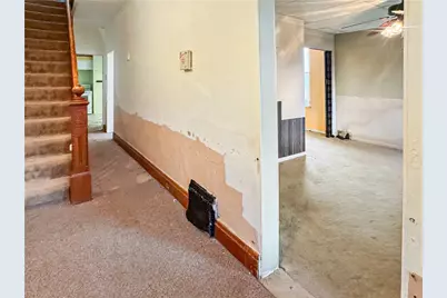 316 2nd St, Pitcairn, PA 15140 - Photo 2