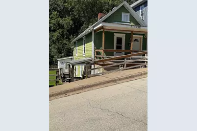 1079 Marelda Ave, Donora, PA 15033 - Photo 12