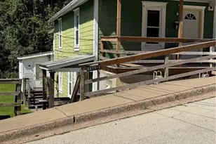 1079 Marelda Ave, Donora, PA 15033 - Photo 12