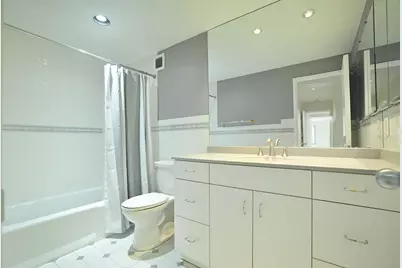 320 Fort Duquesne Boulevard #5C, Pittsburgh, PA 15222 - Photo 16