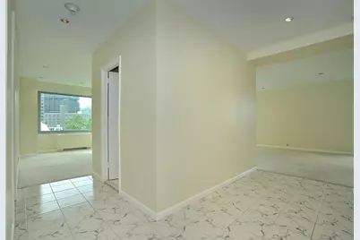 320 Fort Duquesne Boulevard #5C, Pittsburgh, PA 15222 - Photo 4