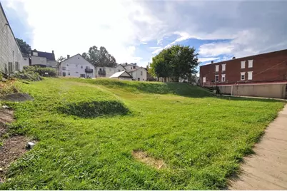 317 Fallowfield Ave, Charleroi Boro, PA 15022 - Photo 6