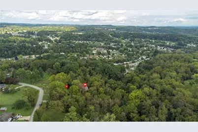 270 McKim Dr, Pittsburgh, PA 15239 - Photo 36