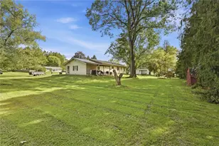8 Hemlock Dr, Hempfield Township, PA 16125 - Photo 24