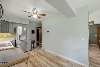 8 Hemlock Dr, Hempfield Township, PA 16125 - Photo 6