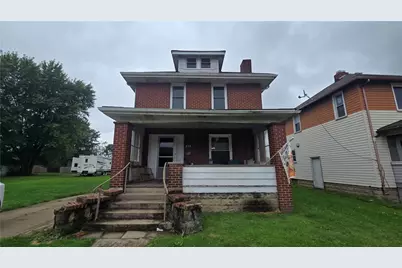686 Stambaugh Ave, Sharon, PA 16146 - Photo 1