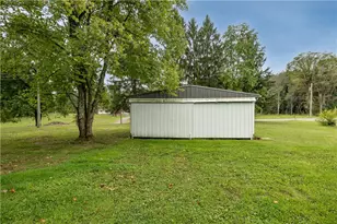 21 2nd, Delaware Township, PA 16124 - Photo 32