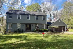 153 Wolfe Run Rd, Cranberry Township, PA 16066 - Photo 2