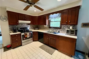 153 Wolfe Run Rd, Cranberry Township, PA 16066 - Photo 10