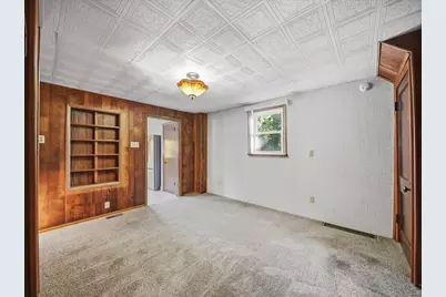 118 Todd Lane, Center Township, PA 15061 - Photo 14