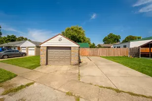 112 Larry St, Hopewell Township, PA 15001 - Photo 26