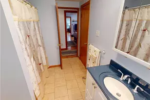 220 Decatur Dr, Twp of But SW, PA 16002 - Photo 28