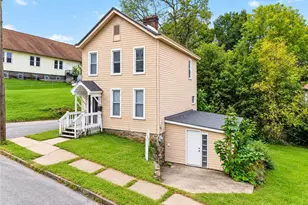 407 Stanton St, Greensburg, PA 15601 - Photo 1