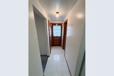 160 Yellowstone Dr, Pittsburgh, PA 15235 - Photo 10