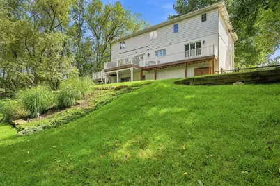 105 Bentley Dr, Pittsburgh, PA 15238 - Photo 48