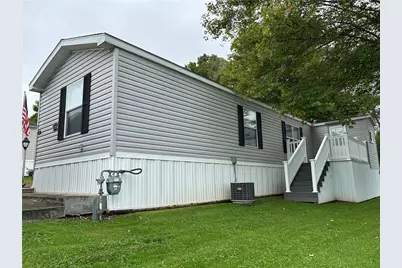1 Grandview #9, Perry Township, PA 16130 - Photo 2
