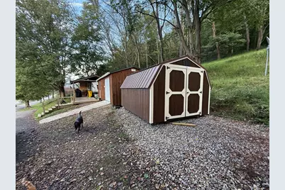 873 McKinley St, Fairfeld Township, PA 15923 - Photo 2