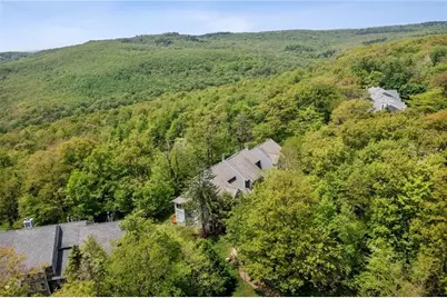 2104 S Ridge Terrace, Hidden Valley, PA 15502 - Photo 36