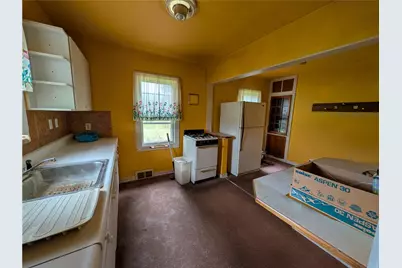 2332 Beallsville, West Bethlehem, PA 15345 - Photo 6