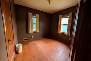 2332 Beallsville, West Bethlehem, PA 15345 - Photo 8