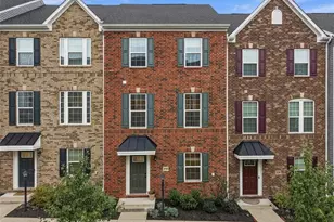 318 Abacot Wy, Cranberry Township, PA 16066 - Photo 1