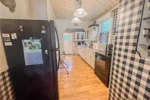127 E Coffey St, Uniontown, PA 15401 - Photo 4