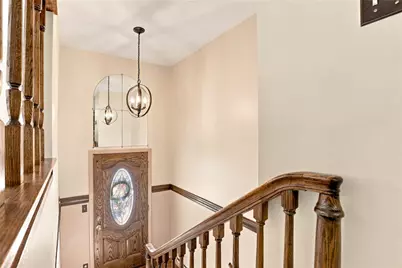 1316 Maplehurst Dr, Somerset Boro, PA 15501 - Photo 8