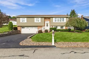 1316 Maplehurst Dr, Somerset Boro, PA 15501 - Photo 2
