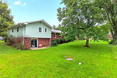 422 Sheffield Dr, Greensburg, PA 15601 - Photo 4