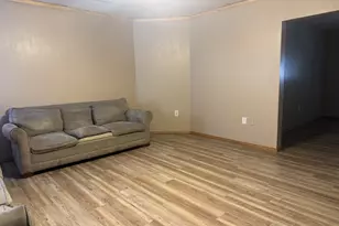 221 S Oakland Ave, Sharon, PA 16146 - Photo 14