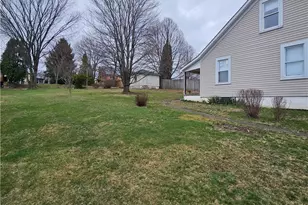 2412 26th St, White Township, PA 15010 - Photo 4