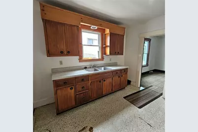 2412 26th Street, White Township, PA 15010 - Photo 6