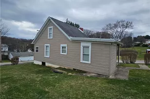 2416 26th St, White Township, PA 15010 - Photo 4