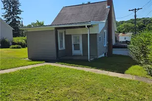 2416 26th St, White Township, PA 15010 - Photo 2
