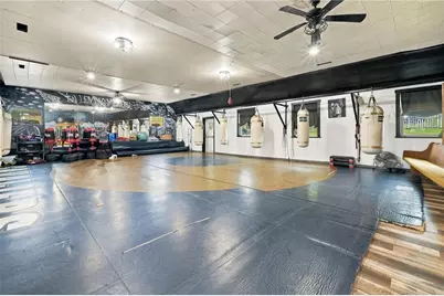 1415 Strawn Ave, New Kensington, PA 15068 - Photo 6