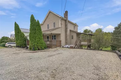 739 White St, Conemaugh-Yough Townships, PA 15681 - Photo 2