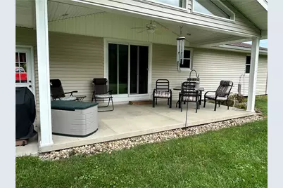 2690 Harlansburg Rd, Scott Township, PA 16101 - Photo 20