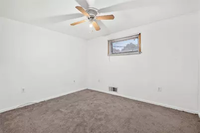 605 Wall Street, Glassport, PA 15045 - Photo 16