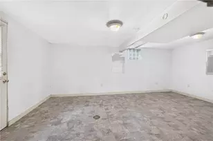 605 Wall St, Glassport, PA 15045 - Photo 28