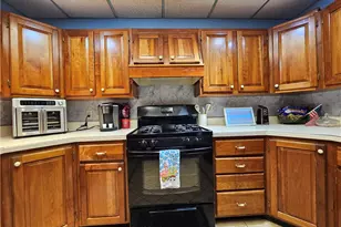 302 S Monroe St, Butler, PA 16001 - Photo 4