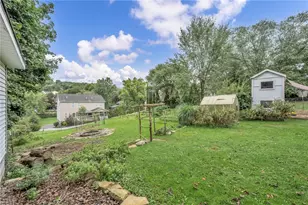 227 Van Buren St, Evans City, PA 16033 - Photo 38