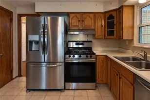 19 Hillcrest Ave, Burgettstown Boro, PA 15021 - Photo 10