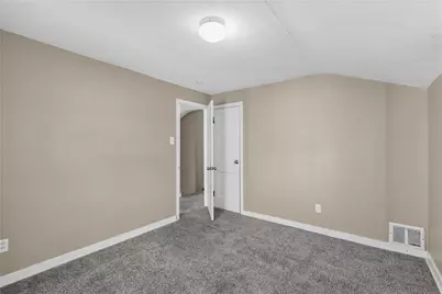1318 Romine Ave, Port Vue, PA 15133 - Photo 16