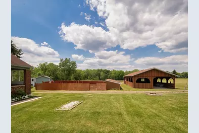 386 Fanker, Jackson Township, PA 16037 - Photo 8