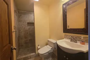 434 Center Ave, Greensburg, PA 15601 - Photo 38