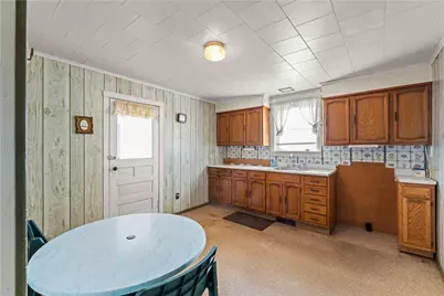 230 McClain St, Claysville, PA 15323 - Photo 8