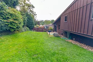 106 Larchwood Dr, Wilkins Township, PA 15145 - Photo 26