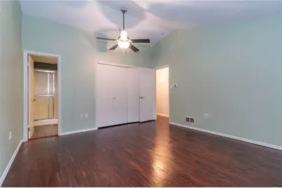 106 Larchwood Dr, Wilkins Township, PA 15145 - Photo 18