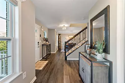 310 Everest Cir, Houston, PA 15342 - Photo 4